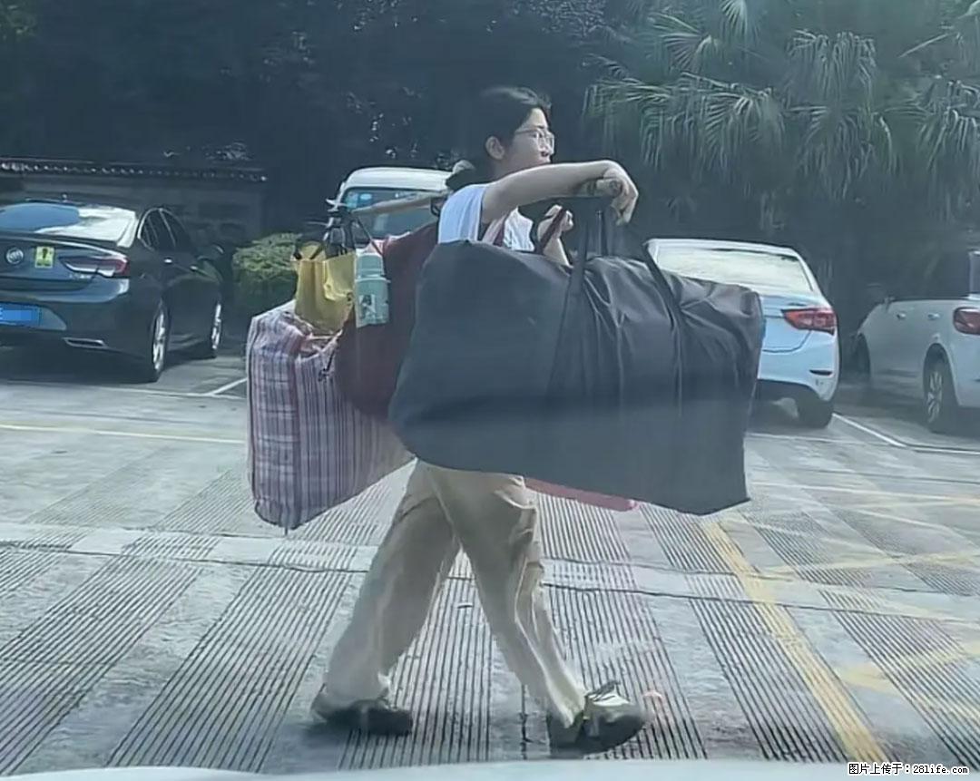 全网追的“扁担女孩”，找了一份暑假工，时薪12元 - 萍乡生活资讯 - 萍乡28生活网 px.28life.net
